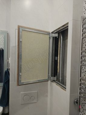 Люк под плитку Секрет 3.0 200*900 Люк под плитку Секрет 3.0 200*900