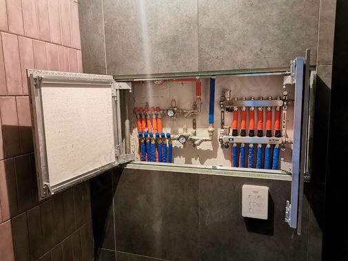 Люк под плитку Секрет 3.0, 2 створки 700*1200 Люк под плитку Секрет 3.0, 2 створки 700*1200