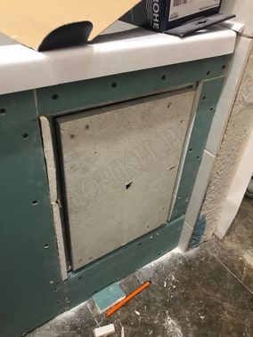 Люк под плитку Нажимной Секрет-Лайт 200*650 Люк под плитку Нажимной Секрет-Лайт 200*650