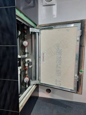 Люк под плитку Секрет 3.0 200*900 Люк под плитку Секрет 3.0 200*900