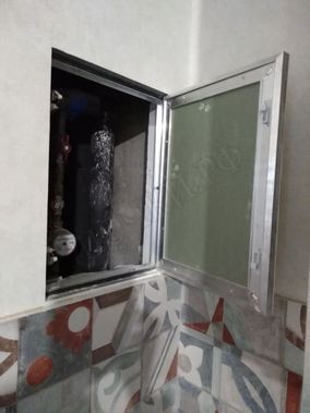 Люк под покраску Премиум Лайт для установки в стену 2 створки Люк под покраску Премиум Лайт для установки в стену 2 створки